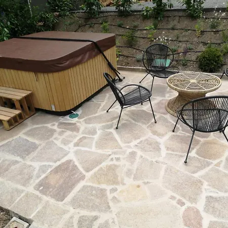 Pensionat Chez Les Amis - Adults Only