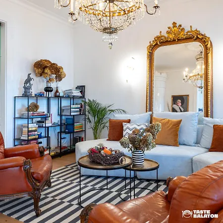 Chez Les Amis - Adults Only Pensionat Balatonszepezd